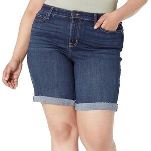 Calvin Klein jeans Plus size women’s Bermuda shorts size 32/14